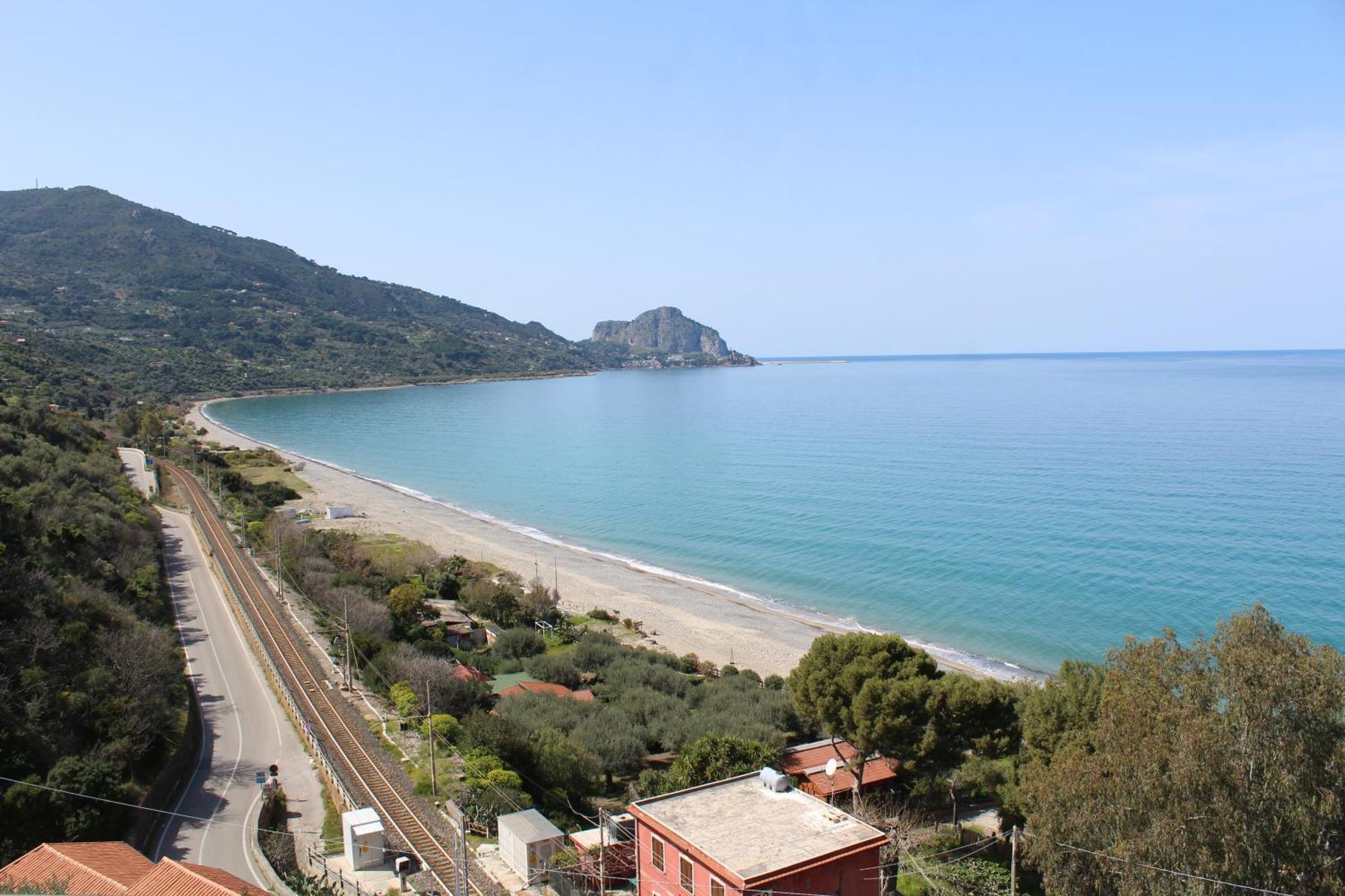 Seaside Oasis Apartment Cefalu Bagian luar foto